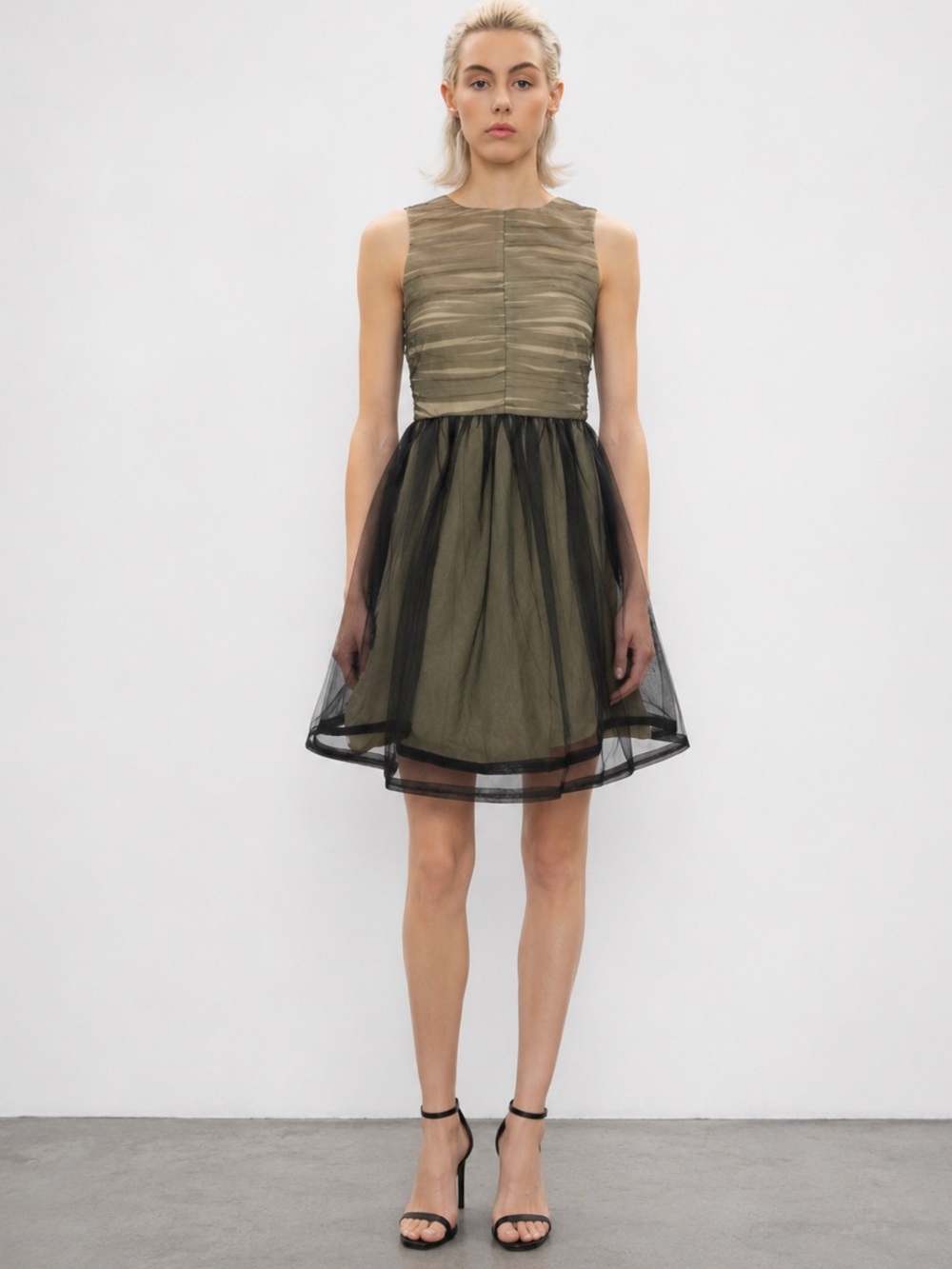 NEW ALICE + OLIVIA SILK Tulle Fit & Flare sleeveless mini Dress Cream Black XS 2